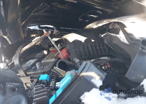 2016 Toyota Corolla Le z USA, uszkodzony, nr VIN 2T1BURHE4GC704672